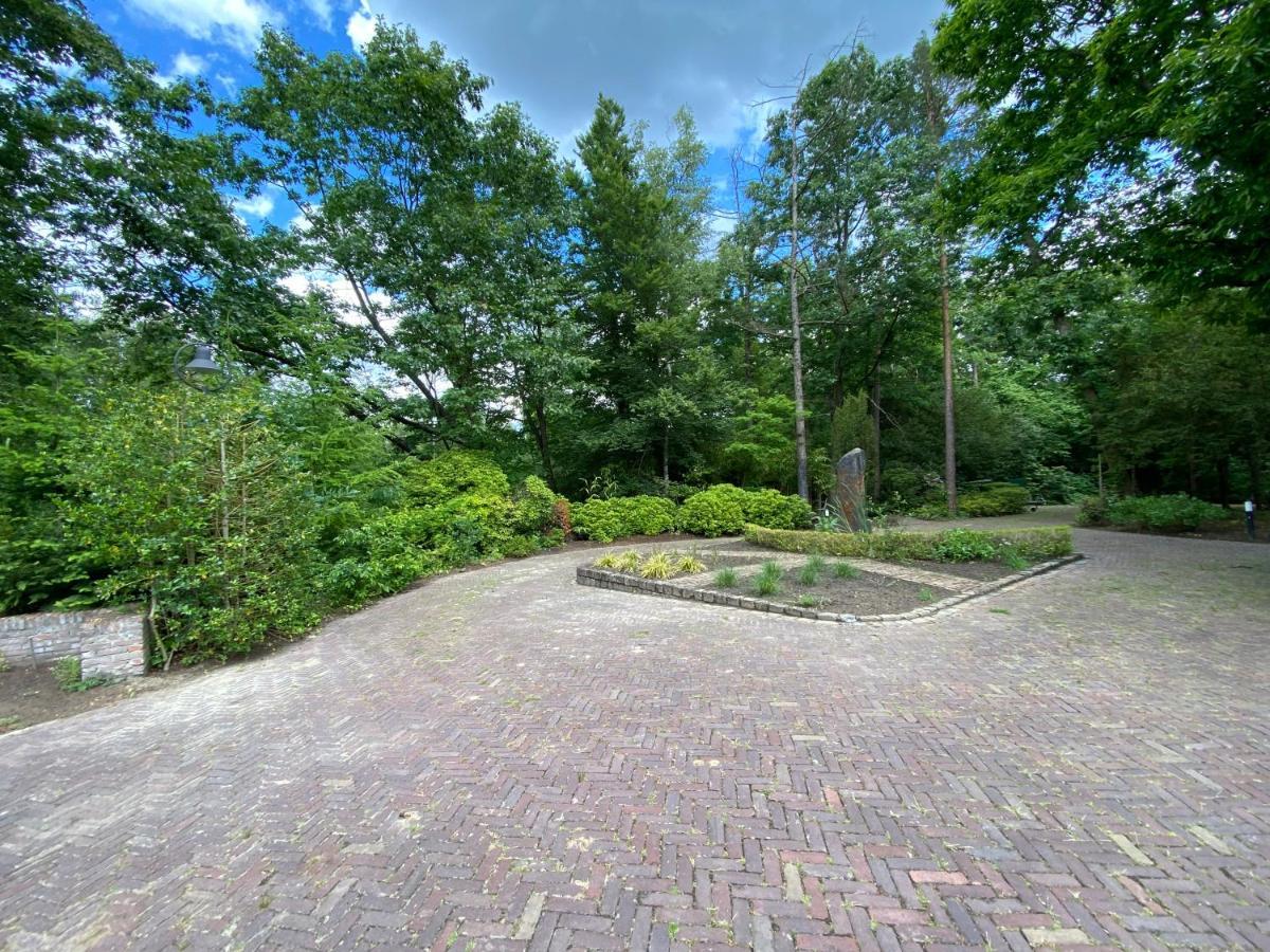 Sjieke Gezellige Villa In Het Bos Lieshout Esterno foto